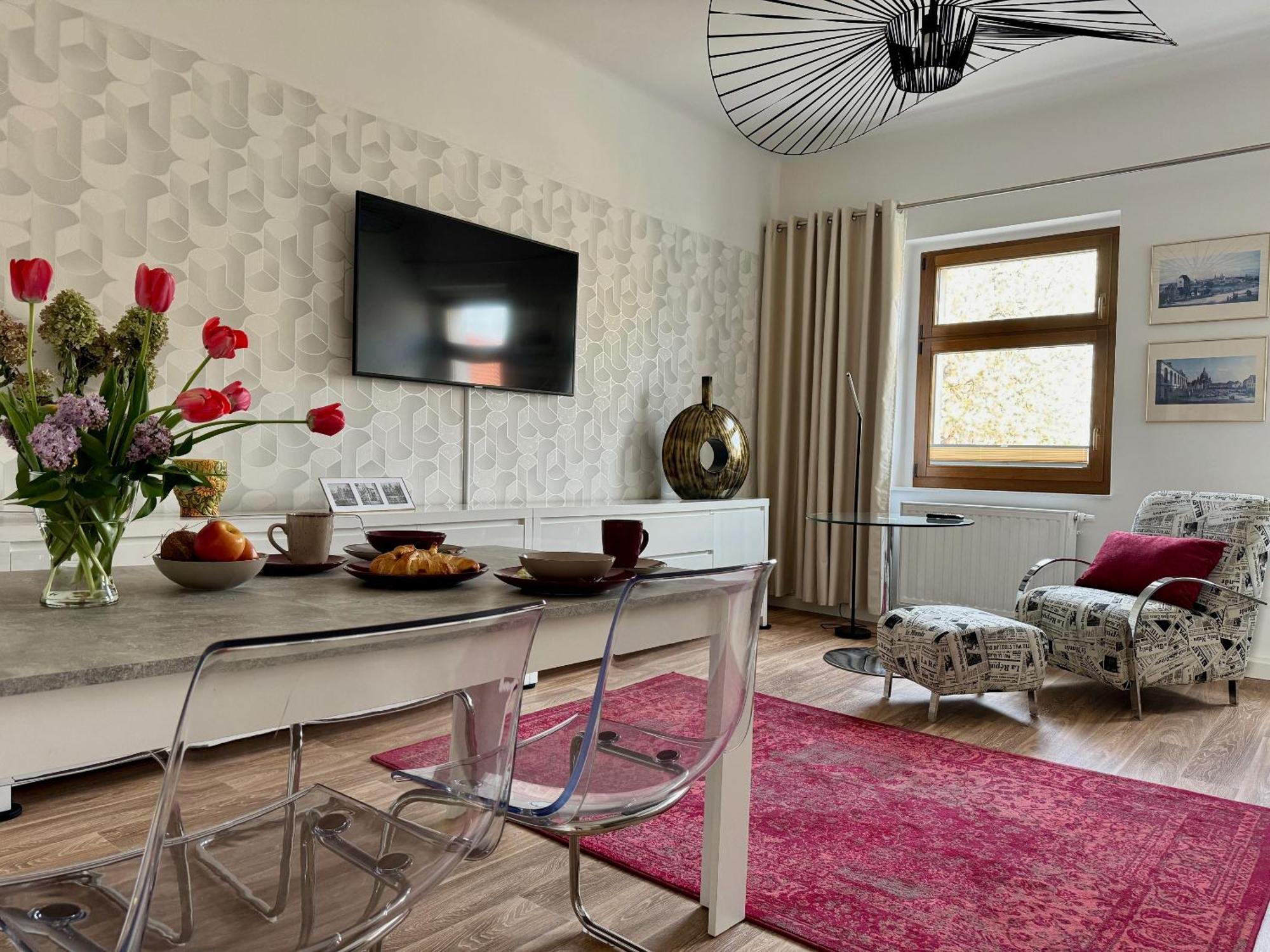 Apartment Im Elbtal Weinböhla Buitenkant foto